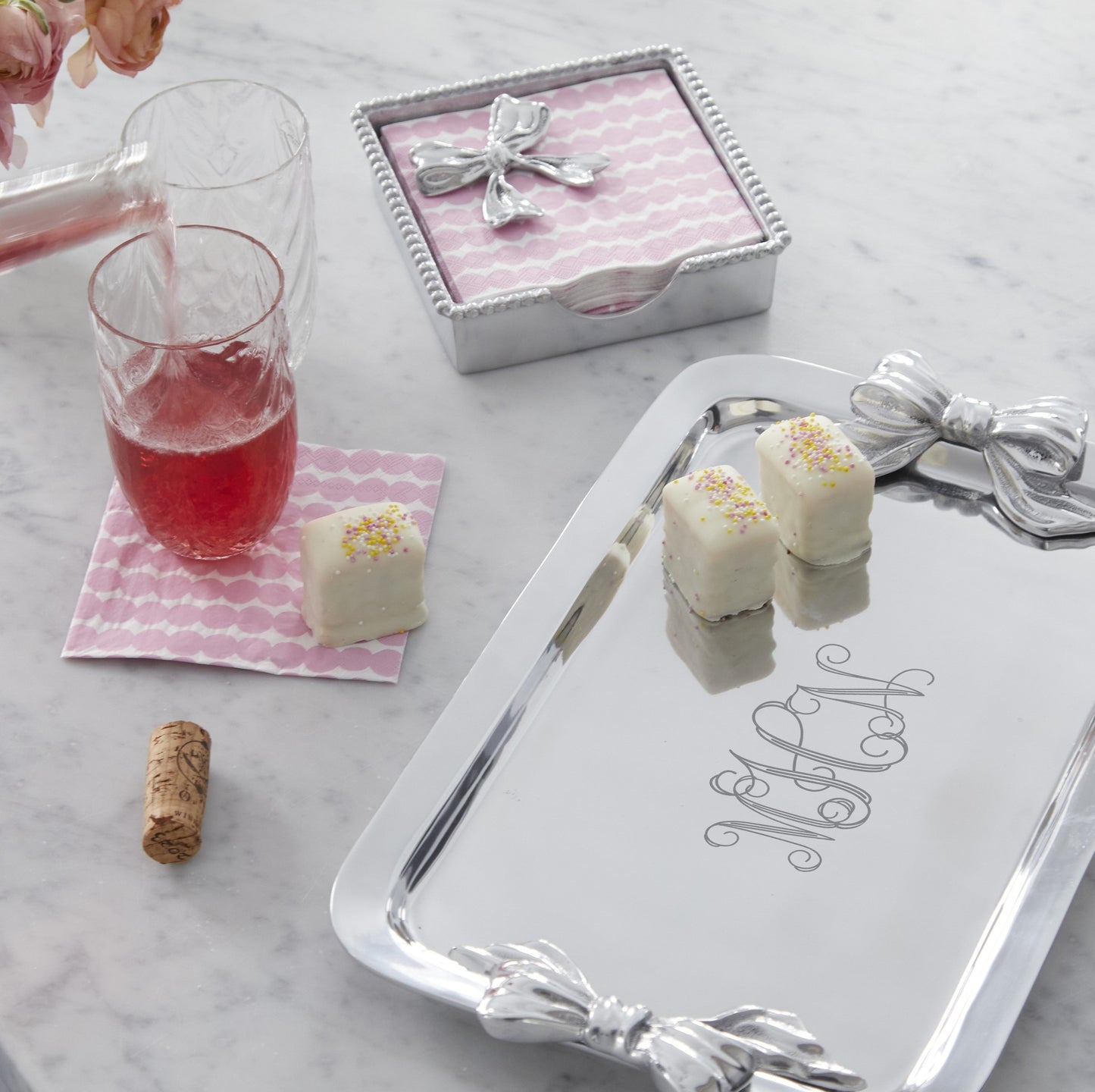 Bow Beaded Napkin Box Set