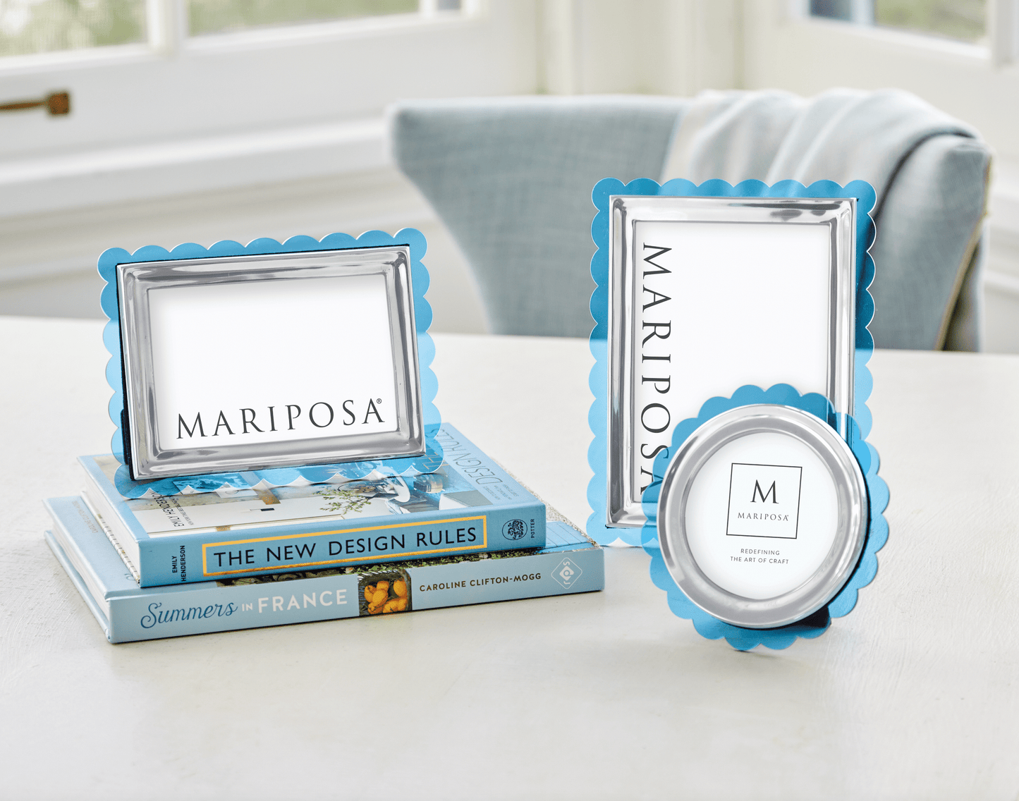 Light Blue Acrylic Scallop 4x6 Frame