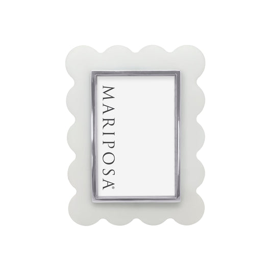 Mod White Acrylic Scallop 4x6 Frame